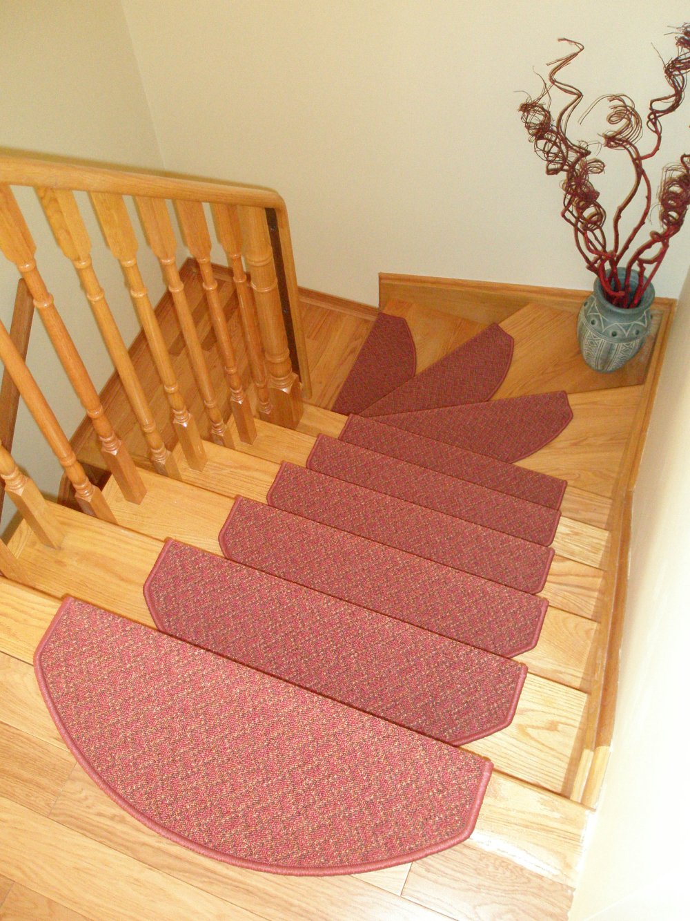 Carpet Stair Treads for Dogs, Pet's friendly Stair Mats, Affordable Stair Rugs